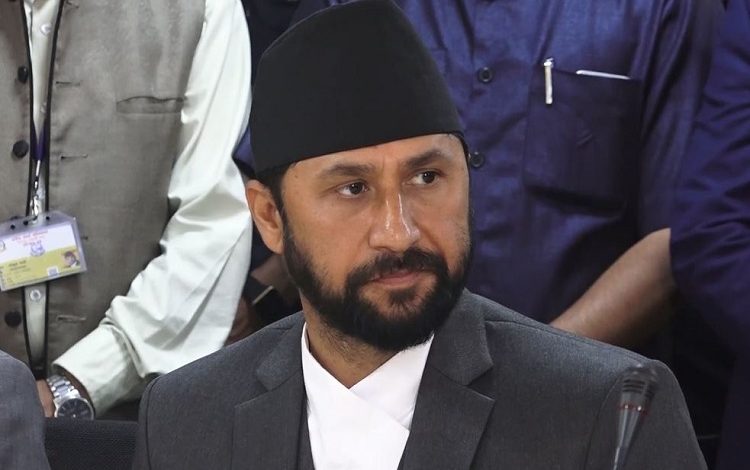 रविलाई नख्खुबाट निकालेको ‘किर्ते कागज’ले बढायो डीपीको संकट, छानबिन गर्न विशेष कार्यदल 1 rabi lamichhane 3WMrllxKrb