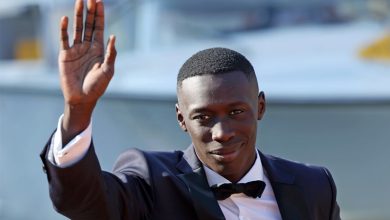 विश्वका सबैभन्दा ठुला टिकटक स्टार खाबी लेमले १ खर्ब ३२ करोडमा बेचे आफ्नो कम्पनीको शेयर 12 khabey lame